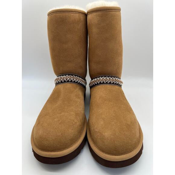Ugg Women's Classic Short Crescent Braid Chestnut Suede Boots 1161770 Size 10 - Picture 10 of 16